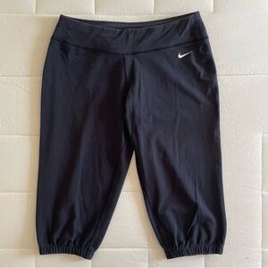 Nike Womens Black Athletic Shorts, Size M